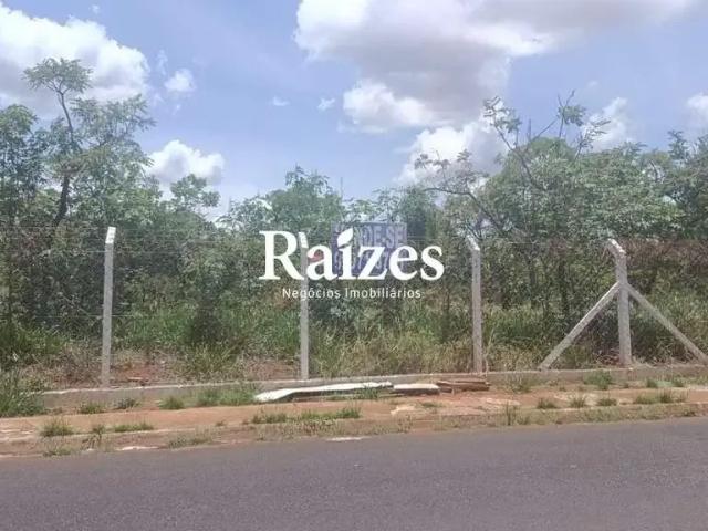 Terreno / Lote para Venda em Uberlândia/MG Jardim Holanda
