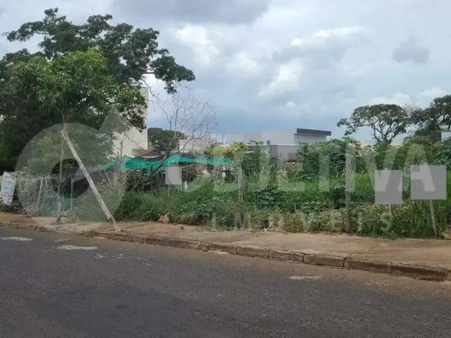 Terreno / Lote para Venda em Uberlândia/MG Jardim Karaíba