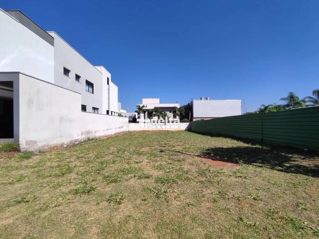 Terreno / Lote para Venda em Uberlândia/MG Jardim Sul
