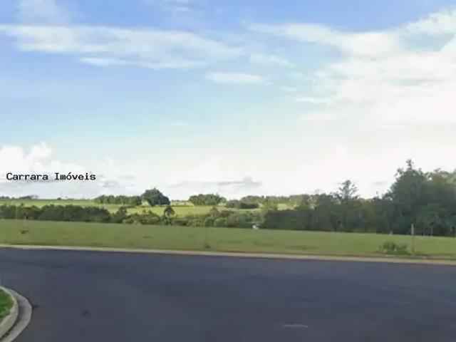 Terreno / Lote para Venda em Uberlândia/MG Laranjeiras