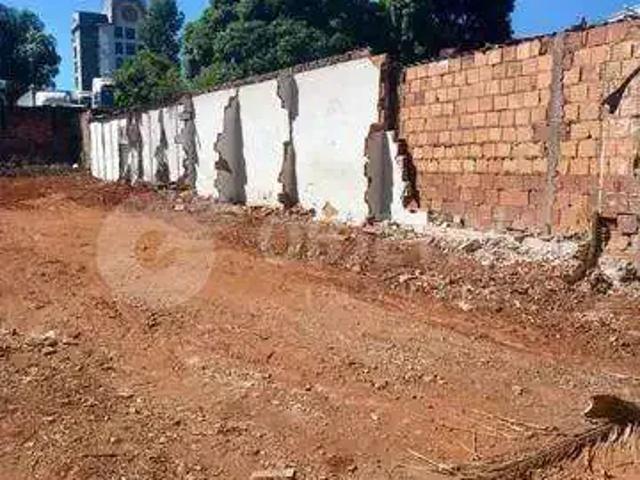 Terreno / Lote para Venda em Uberlândia/MG Marta Helena