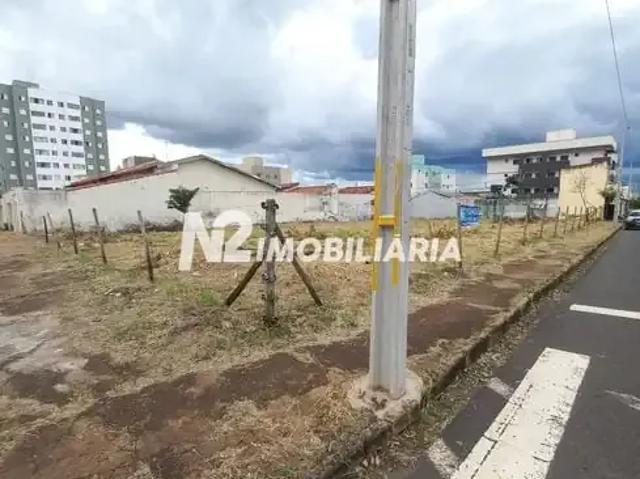Terreno / Lote para Venda em Uberlândia/MG Santa Mônica