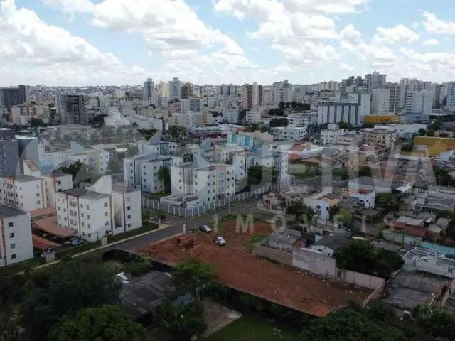Terreno / Lote para Venda em Uberlândia/MG Saraiva