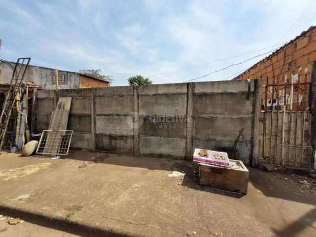 Terreno / Lote para Venda em Uberlândia/MG Shopping Park