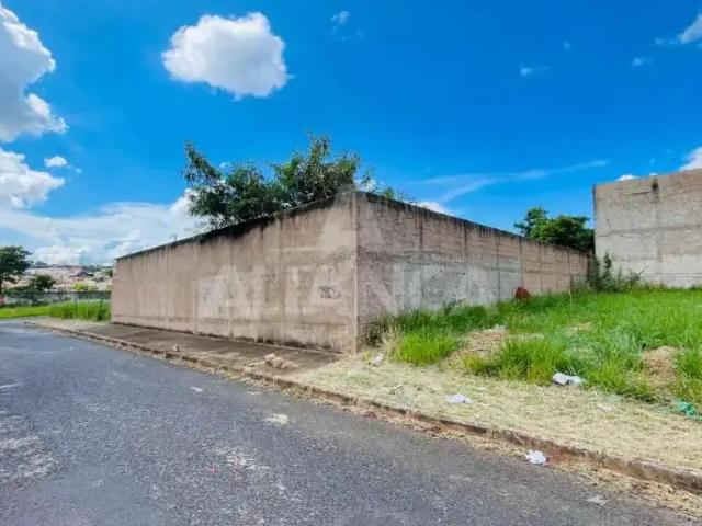 Terreno / Lote para Venda em Uberlândia/MG Tibery