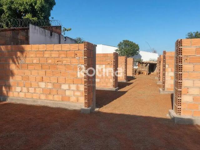 Terreno / Lote para Venda em Uberlândia/MG Tibery