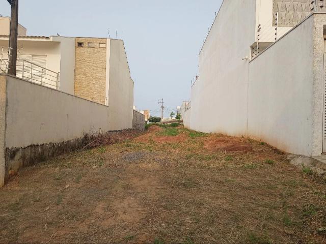 Terreno / Lote para Venda em Umuarama/PR Jardim Europa