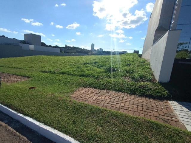 Terreno / Lote para Venda em Umuarama/PR Parque Residencial Interlagos II