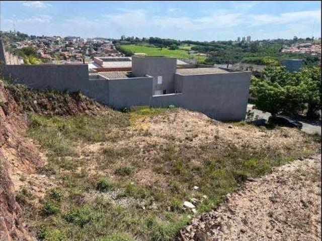 Terreno / Lote para Venda em Valinhos/SP Condomínio Madre Maria Vilac