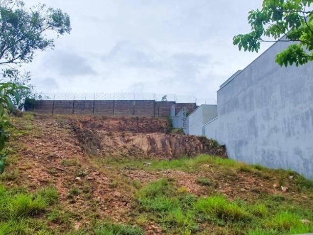 Terreno / Lote para Venda em Valinhos/SP Condomínio Madre Maria Vilac