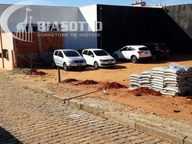 Terreno / Lote para Venda em Valinhos/SP Jardim América