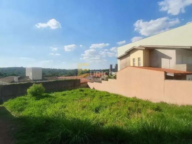 Terreno / Lote para Venda em Valinhos/SP Vila Nova Valinhos