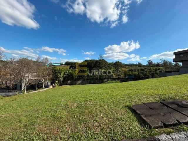 Terreno / Lote para Venda em Valinhos/SP Villa Lombarda