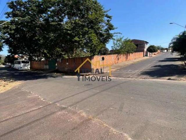 Terreno / Lote para Venda em Valparaíso/SP Centro