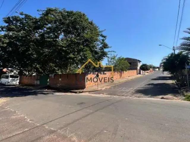 Terreno / Lote para Venda em Valparaíso/SP Centro