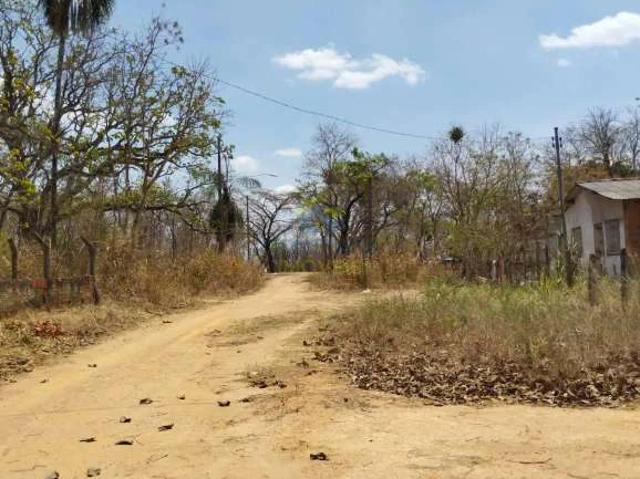 Terreno / Lote para Venda em Várzea Grande/MT Parque das Aguas