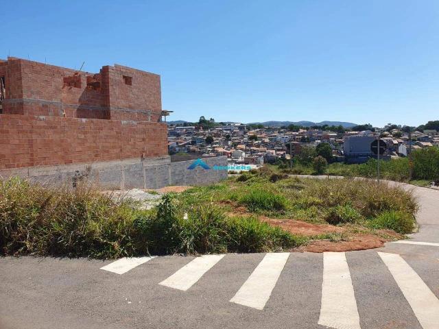 Terreno / Lote para Venda em Várzea Paulista/SP Parque Petrópollis