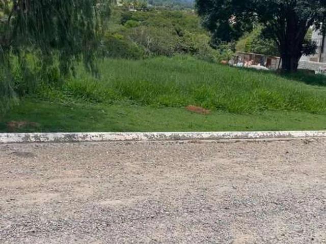 Terreno / Lote para Venda em Vargem/SP Condomínio Represa das Serras