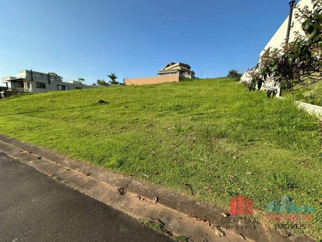 Terreno / Lote para Venda em Vinhedo/SP Condomínio Campo de Toscana