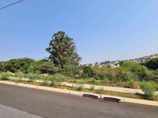 Terreno / Lote para Venda em Vinhedo/SP Bosque
