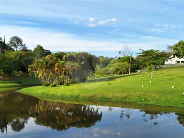 Terreno / Lote para Venda em Vinhedo/SP Marambaia