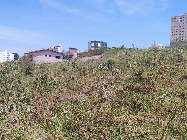 Terreno / Lote para Venda em Vitória da Conquista/BA Candeias