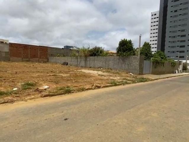 Terreno / Lote para Venda em Vitória da Conquista/BA Candeias