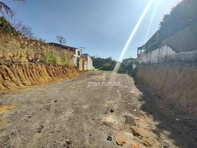 Terreno / Lote para Venda em Volta Redonda/RJ Monte Castelo
