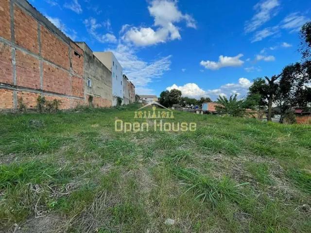 Terreno / Lote para Venda em Volta Redonda/RJ Siderlândia