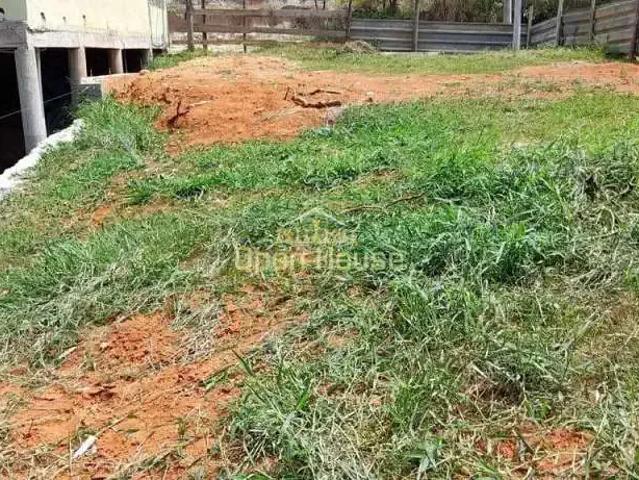 Terreno / Lote para Venda em Volta Redonda/RJ Roma