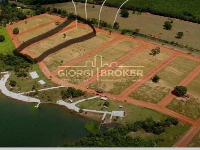 Terreno / Lote para Venda em Zacarias/SP Centro