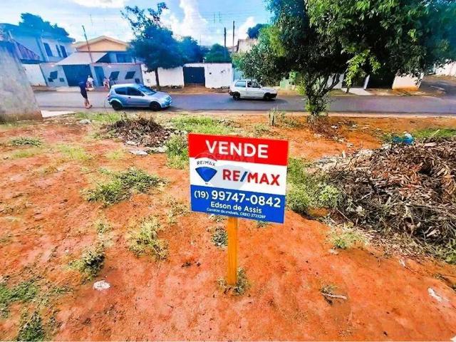 Terreno / Lote para Venda em Aguaí/SP Centro