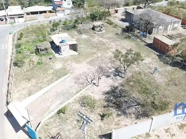 Terreno / Lote para Venda em Alumínio/SP Centro