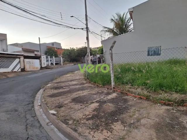 Terreno / Lote para Venda em Americana/SP Jardim Primavera