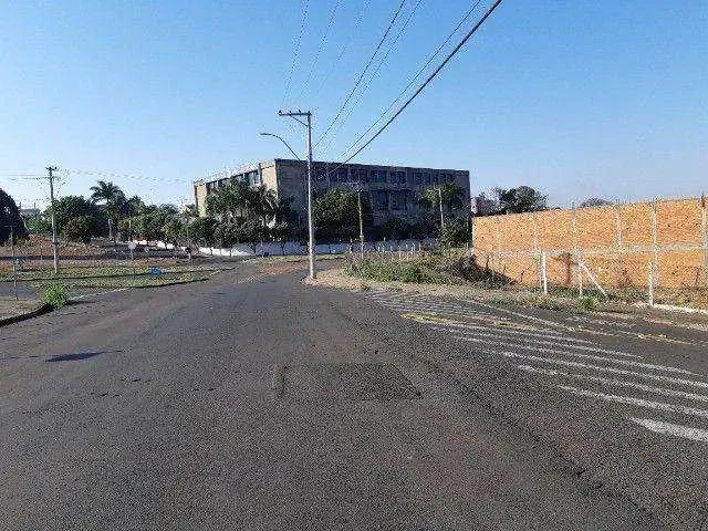 Terreno / Lote para Venda em Americana/SP Loteamento Residencial Jardim dos Pinheiros