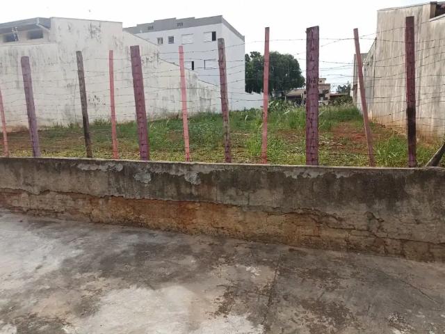 Terreno / Lote para Venda em Americana/SP Parque Novo Mundo