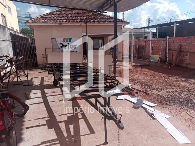 Terreno / Lote para Venda em Américo Brasiliense/SP Centro