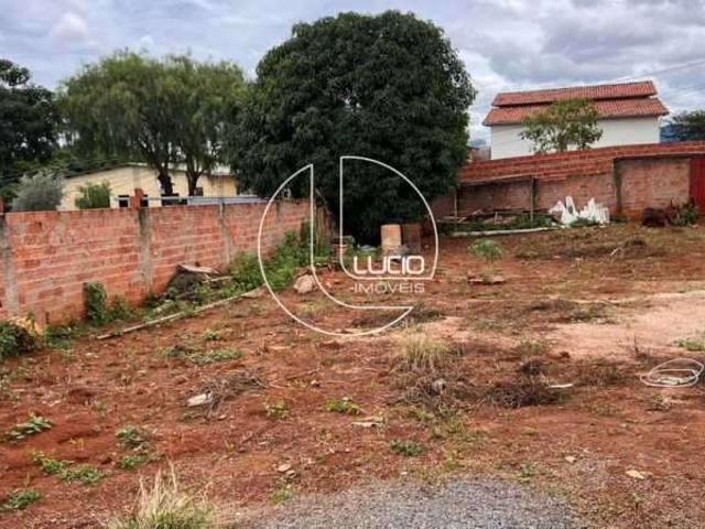 Terreno / Lote para Venda em Anápolis/GO Cidade Jardim