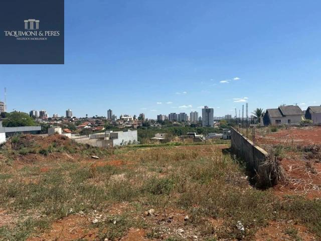 Terreno / Lote para Venda em Anápolis/GO Residencial Jardins do Lago