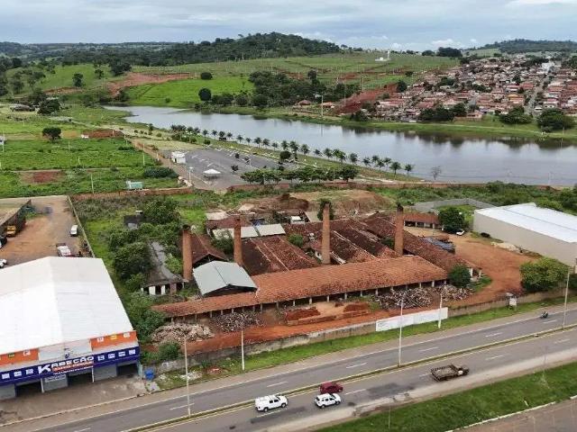 Terreno / Lote para Venda em Anápolis/GO Residencial Jardins do Lago