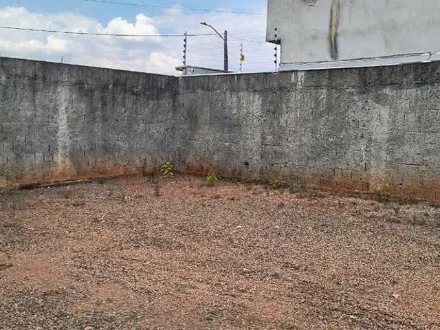 Terreno / Lote para Venda em Anápolis/GO Residencial Jardins do Lago