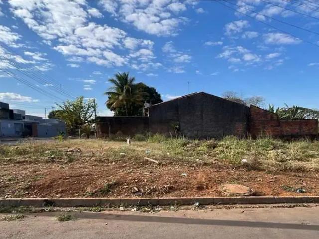 Terreno / Lote para Venda em Aparecida de Goiânia/GO Jardim Helvécia