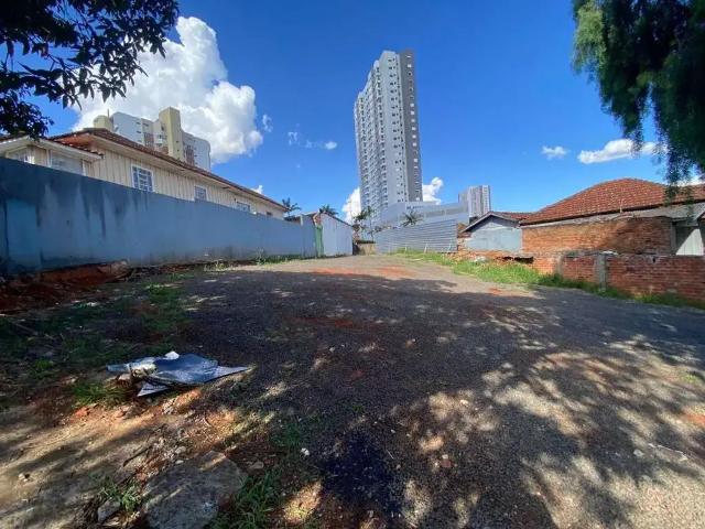 Terreno / Lote para Venda em Apucarana/PR Centro
