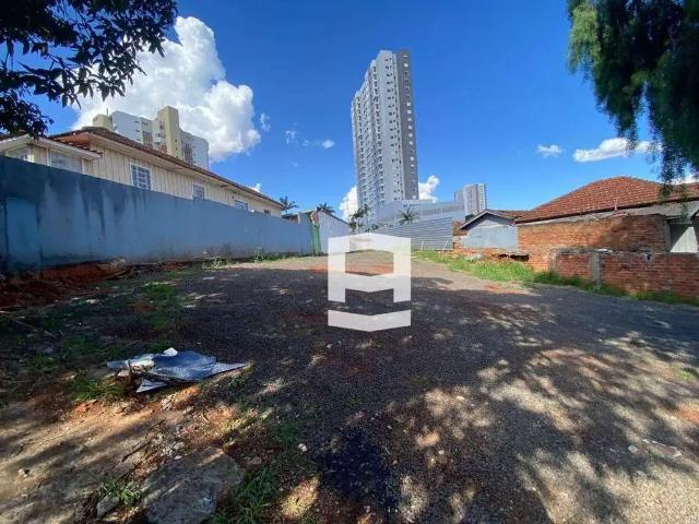 Terreno / Lote para Venda em Apucarana/PR Centro