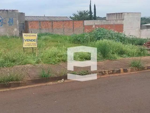 Terreno / Lote para Venda em Apucarana/PR Jardim Santos Dumont I