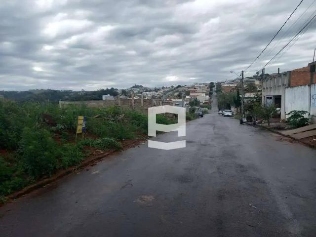 Terreno / Lote para Venda em Apucarana/PR Residencial Interlagos
