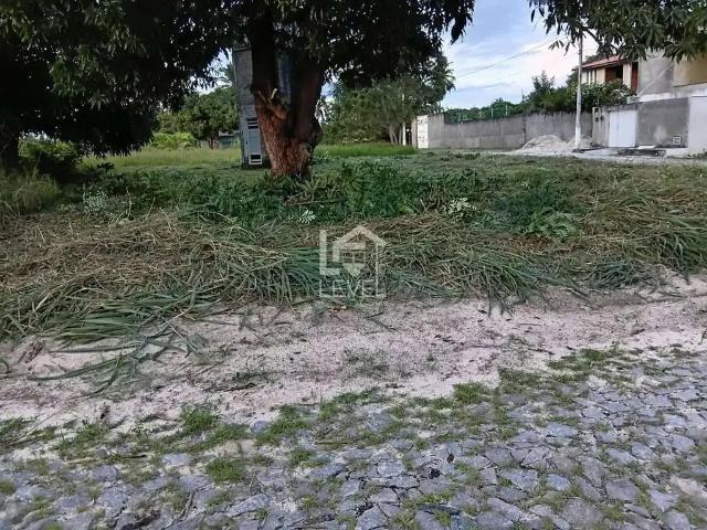 Terreno / Lote para Venda em Aquiraz/CE Centro