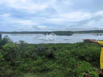 Terreno / Lote para Venda em Aquiraz/CE Centro
