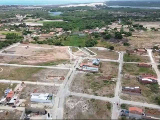 Terreno / Lote para Venda em Aquiraz/CE Parques das Flores