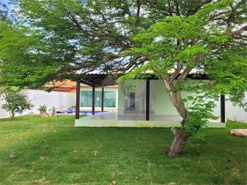 Terreno / Lote para Venda em Armação dos Búzios/RJ Caravelas 3 Quartos